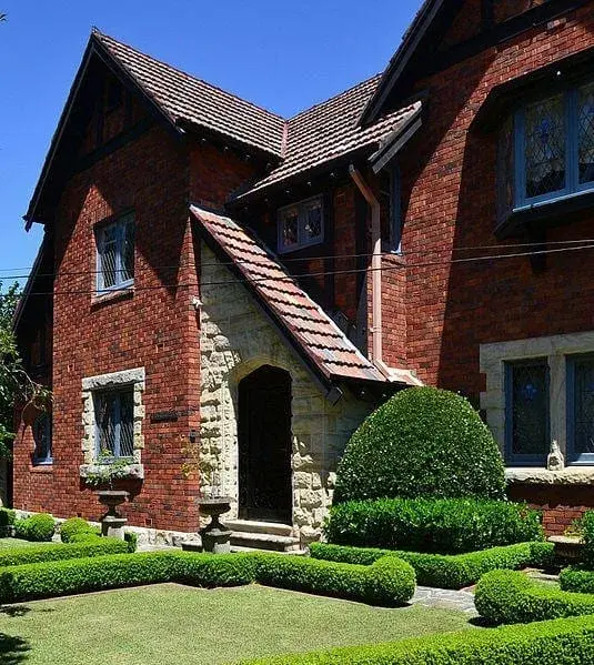 Finding A House on a Budget